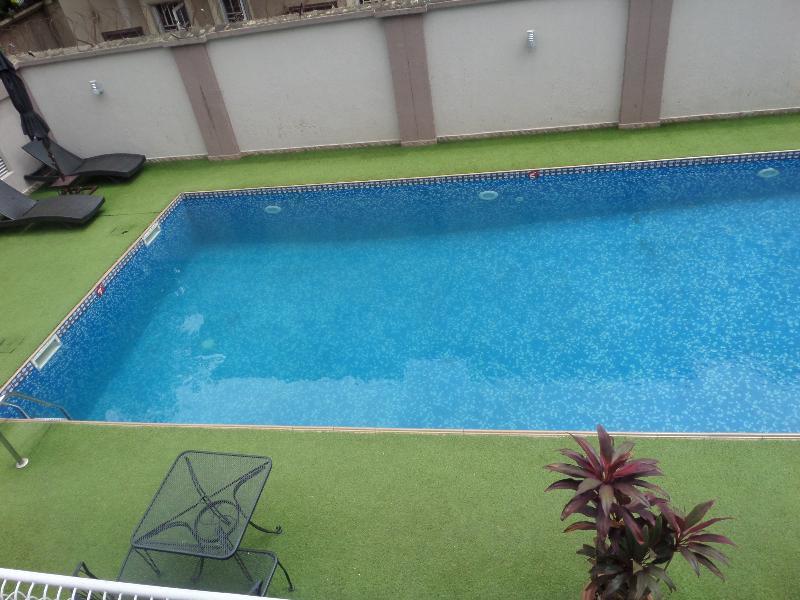 Sheer Luxury Apartments&Suites Abuja Buitenkant foto