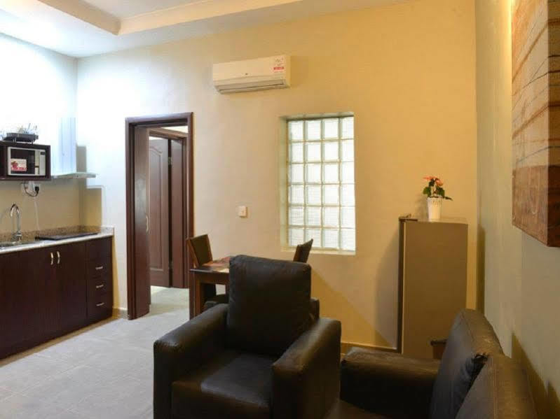 Sheer Luxury Apartments&Suites Abuja Buitenkant foto
